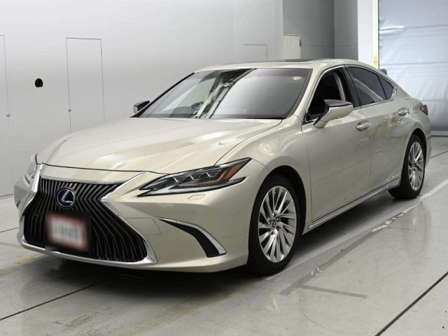 LEXUS ES — фото