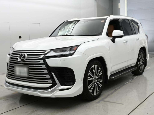 LEXUS LX — фото