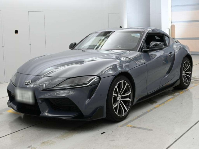 TOYOTA SUPRA — фото