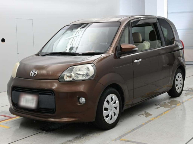 TOYOTA PORTE — фото