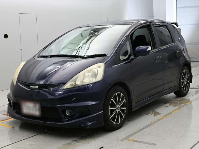 HONDA FIT — фото