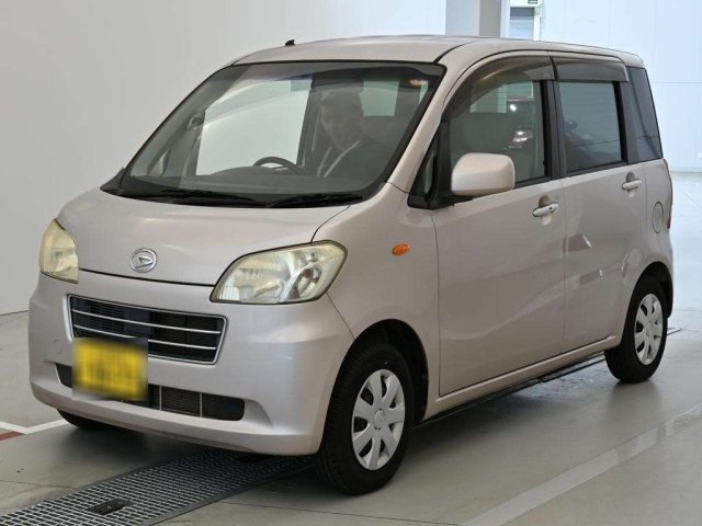 DAIHATSU TANTO — фото