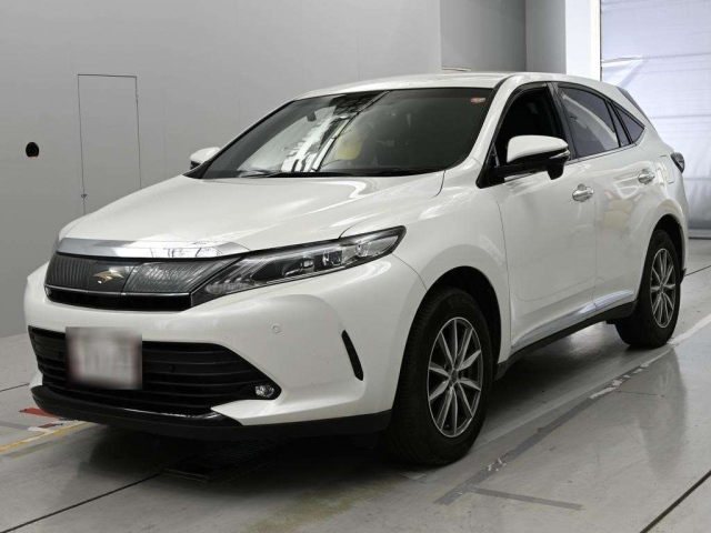 TOYOTA HARRIER — фото
