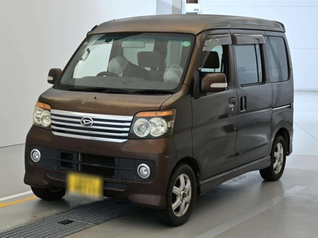 DAIHATSU ATRAI — фото