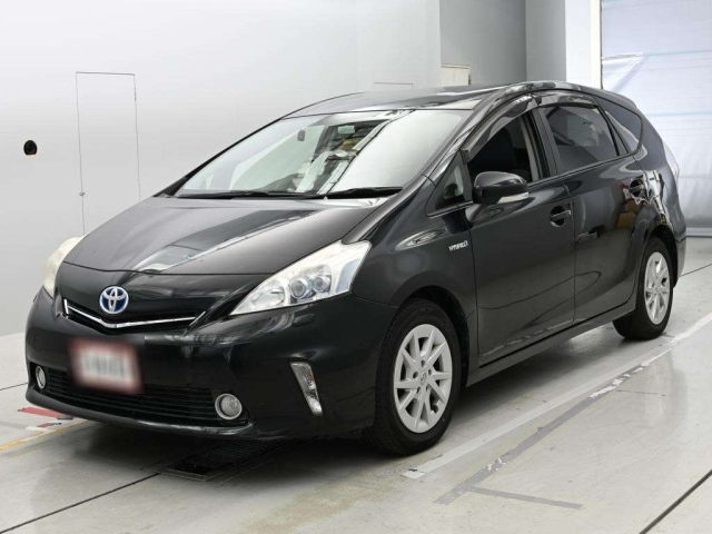 TOYOTA PRIUS — фото