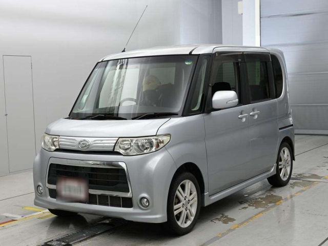 DAIHATSU TANTO — фото