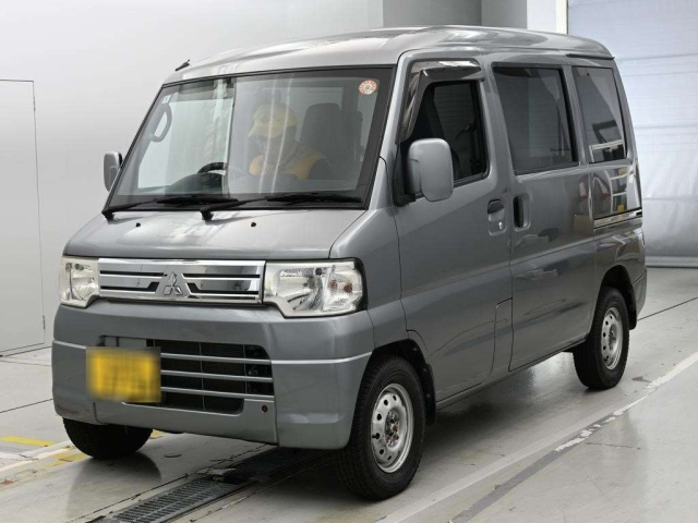MITSUBISHI MINICAB — фото