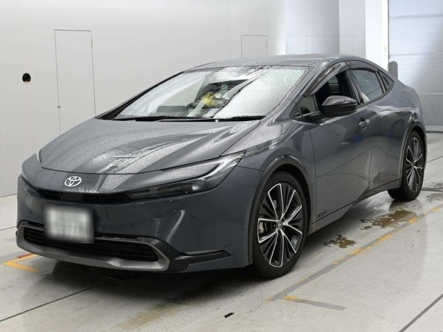 TOYOTA PRIUS — фото