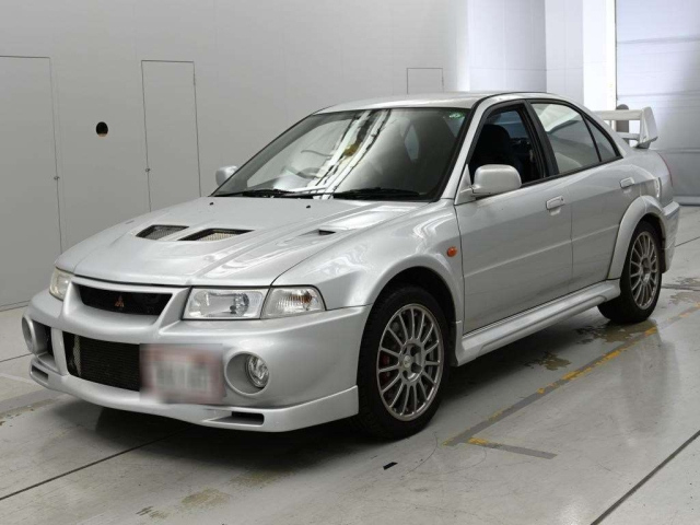 MITSUBISHI LANCER — фото