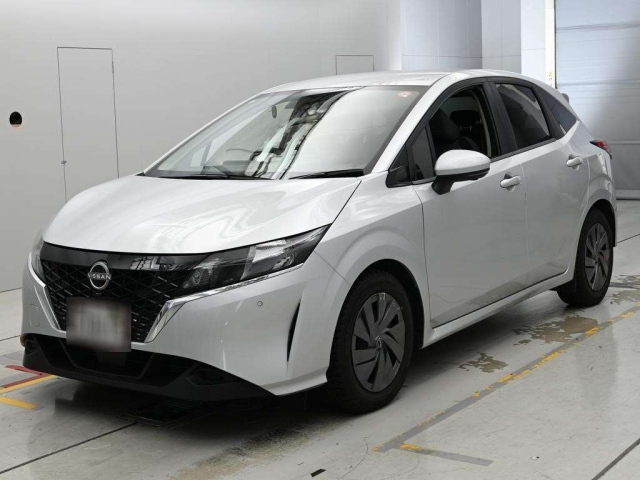 NISSAN NOTE — фото