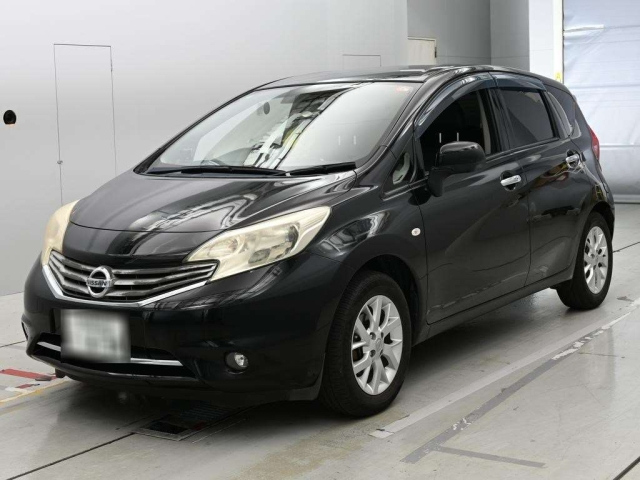 NISSAN NOTE — фото