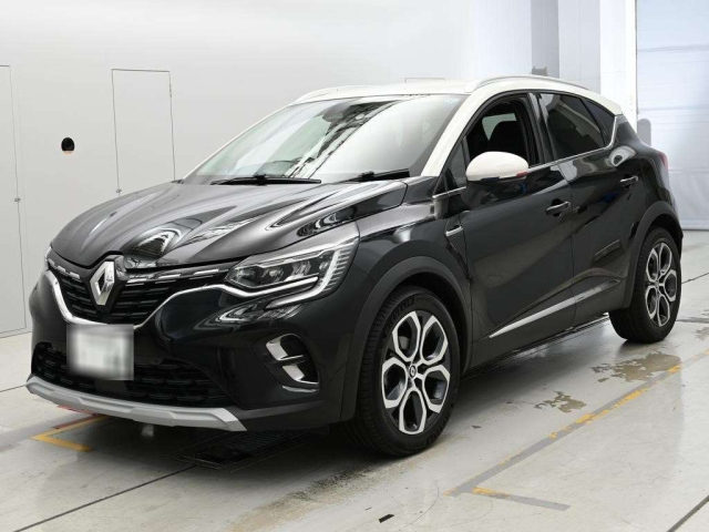 RENAULT CAPTUR — фото