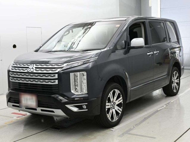 MITSUBISHI DELICA D5
