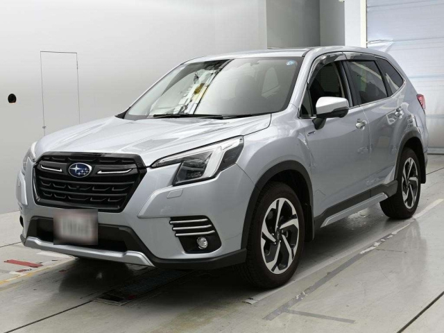 SUBARU FORESTER — фото