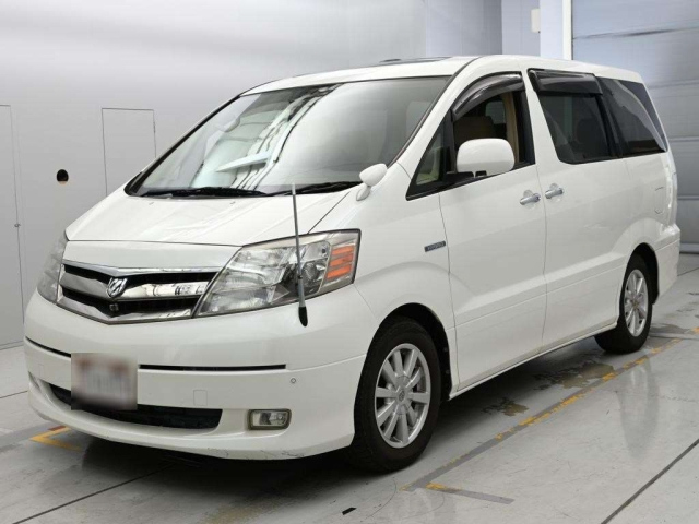 TOYOTA ALPHARD — фото