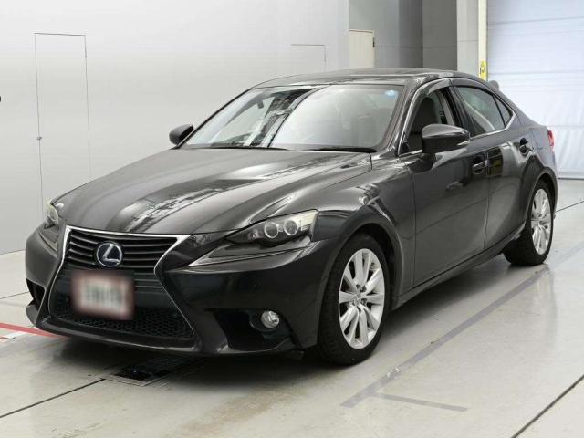 LEXUS IS — фото