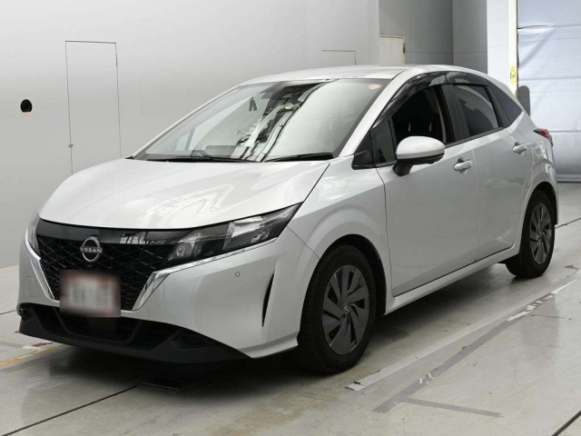 NISSAN NOTE — фото