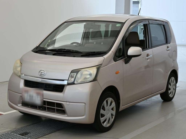 DAIHATSU MOVE — фото