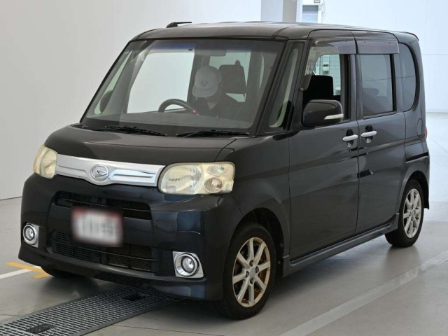 DAIHATSU TANTO — фото