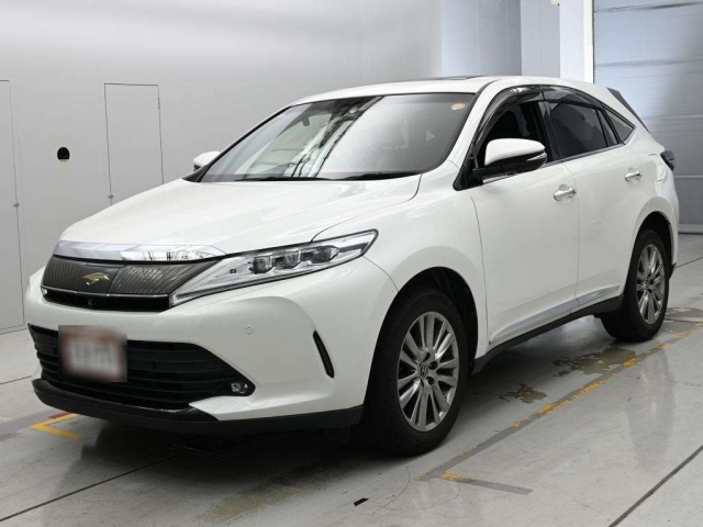 TOYOTA HARRIER — фото