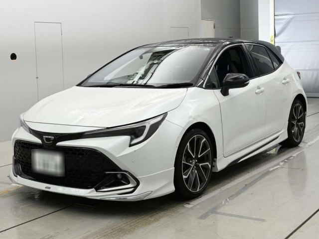 TOYOTA COROLLA — фото