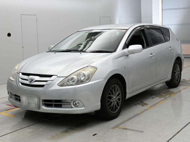 TOYOTA CALDINA — фото