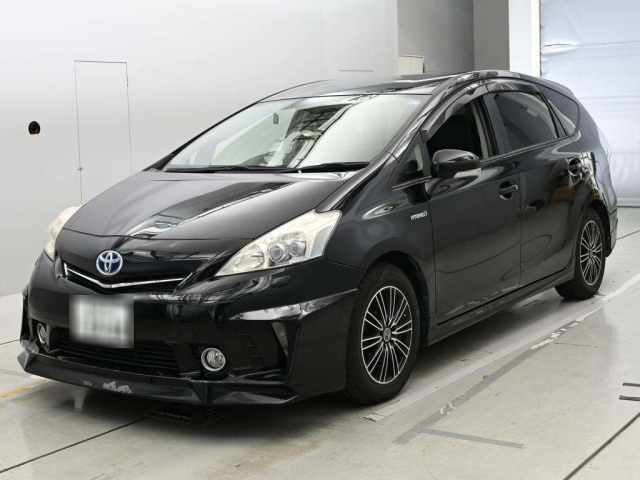 TOYOTA PRIUS — фото