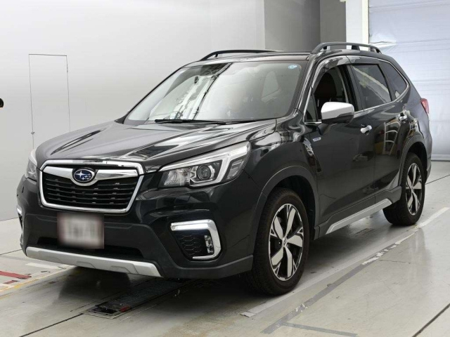SUBARU FORESTER — фото