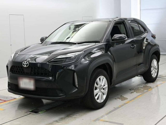 TOYOTA YARIS — фото