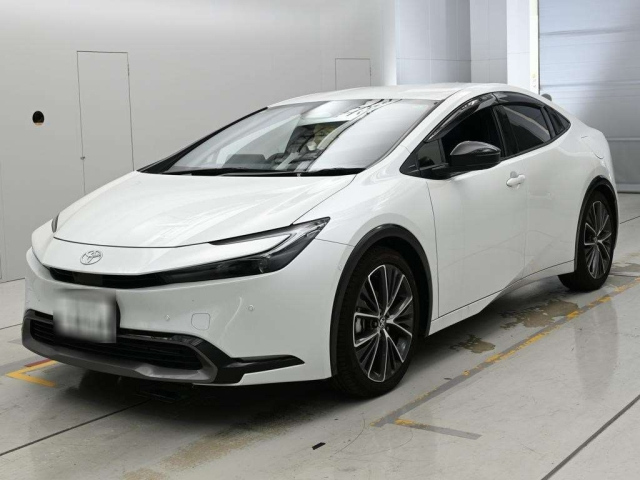 TOYOTA PRIUS — фото
