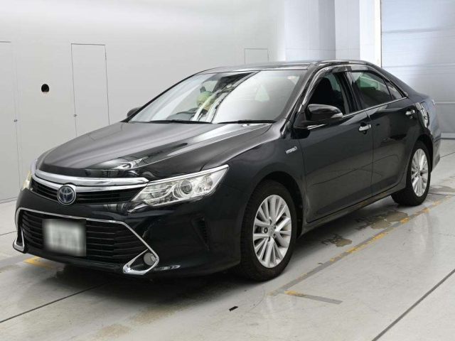 TOYOTA CAMRY — фото