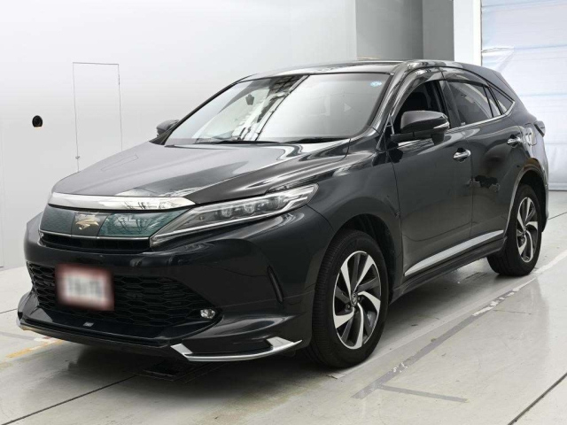 TOYOTA HARRIER — фото