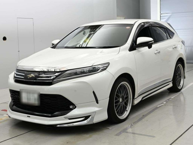 TOYOTA HARRIER — фото