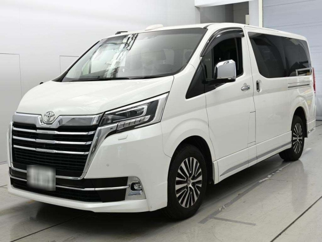 TOYOTA GRANACE — фото