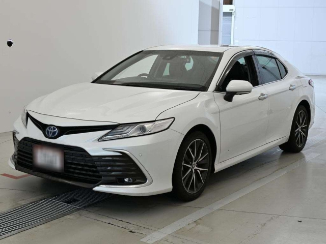 TOYOTA CAMRY — фото