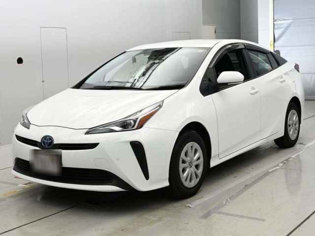 TOYOTA PRIUS — фото