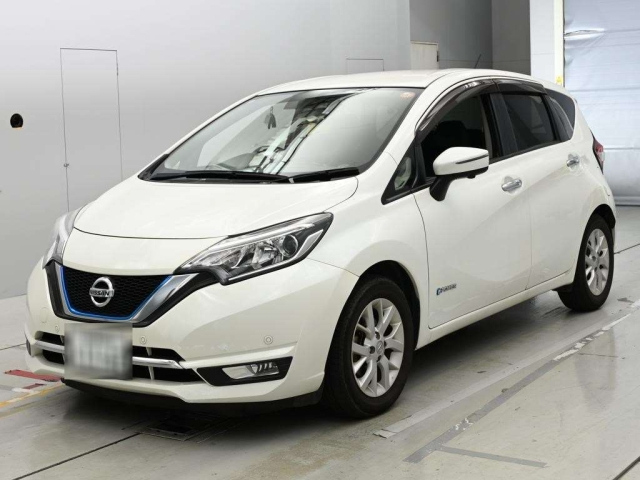 NISSAN NOTE — фото