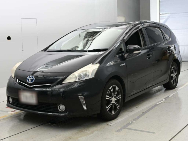 TOYOTA PRIUS — фото