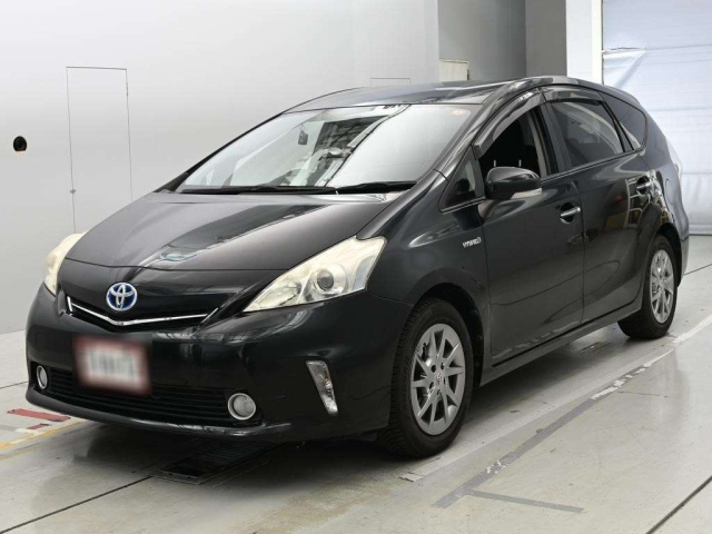 TOYOTA PRIUS — фото