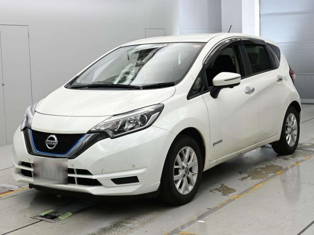 NISSAN NOTE — фото