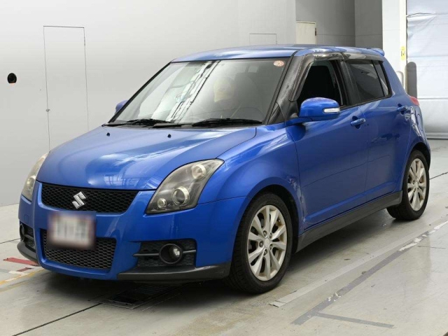 SUZUKI SWIFT — фото