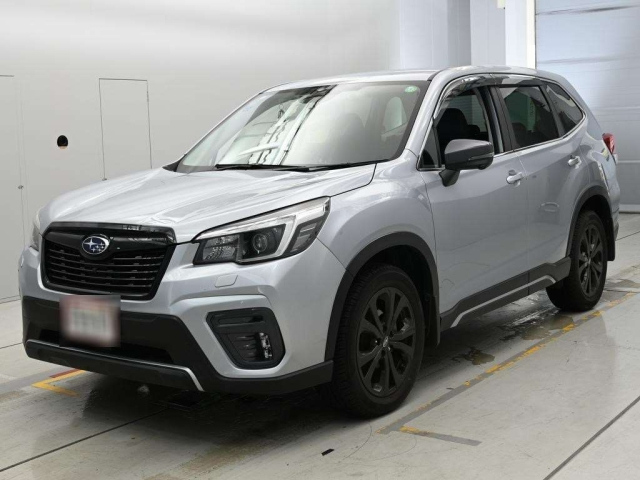 SUBARU FORESTER — фото