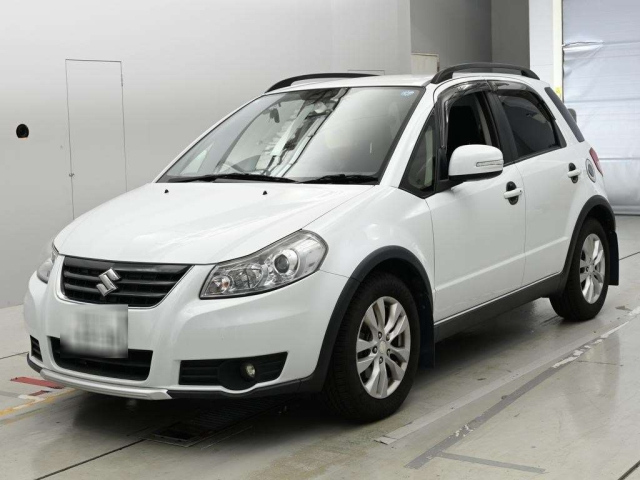 SUZUKI SX 4 — фото