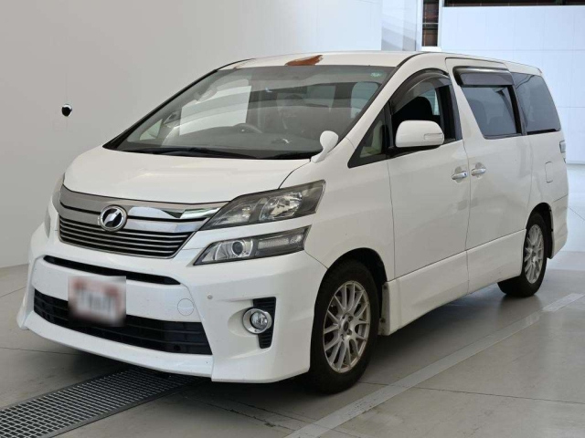 TOYOTA VELLFIRE — фото
