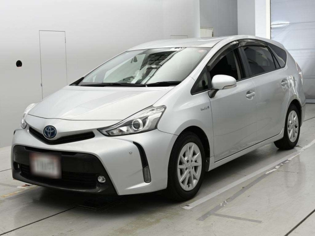 TOYOTA PRIUS — фото
