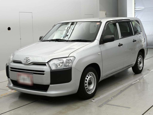 TOYOTA SUCCEED — фото