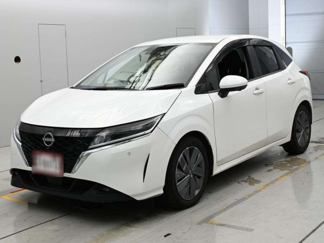 NISSAN NOTE — фото