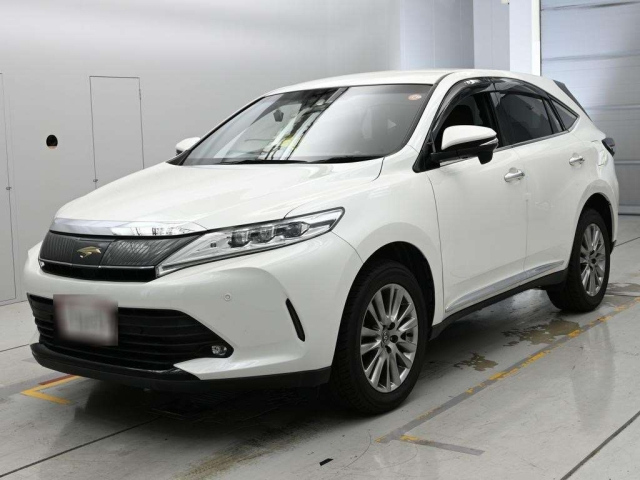 TOYOTA HARRIER — фото
