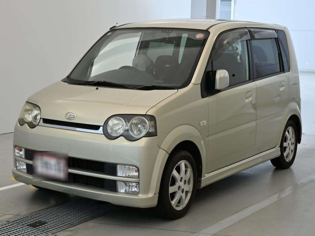 DAIHATSU MOVE — фото