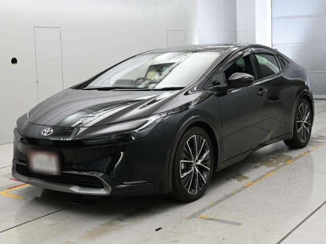 TOYOTA PRIUS — фото